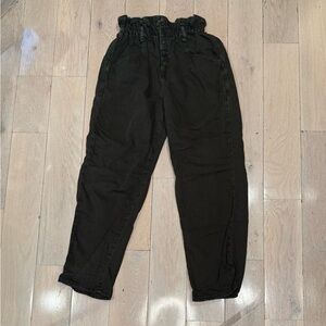 Mango Paper Bag Waist Faded Black Jeans with a Button-fly Front sz Small.